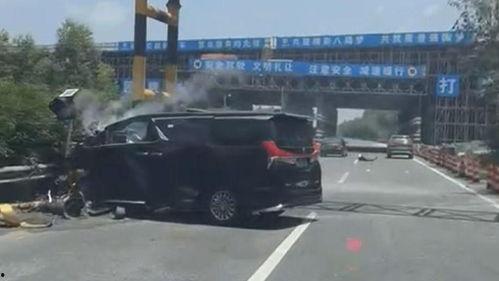 伊滨最新车祸爆料新闻视频,视频揭示惊险瞬间,悲剧原因引关注